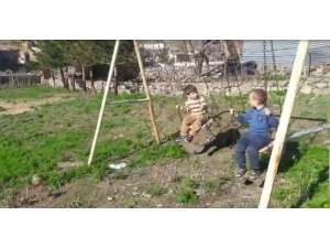 Sarıkamış’ta Çocuklardan İlginç Korona Virüs Diyaloğu