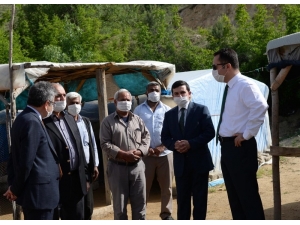 Vali Şentürk, Tarım İşçileriyle Bir Araya Geldi