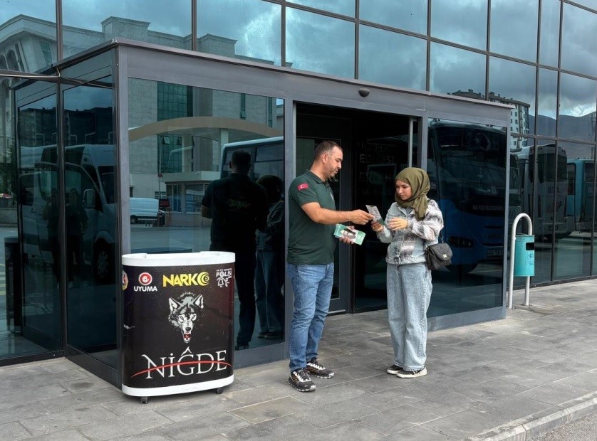 nigde-de-778-kisiye-narkotik-bilgilendirmesi