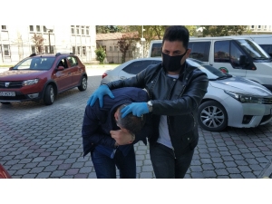 İş Yerinde Uyuşturucu Hap Satma İddiasına Gözaltı