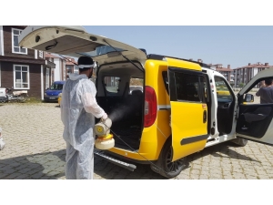 Düzce’de Taksiler Dezenfekte Edildi