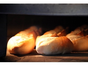 Fırında Ekmek Bulamayanlara Uyarı