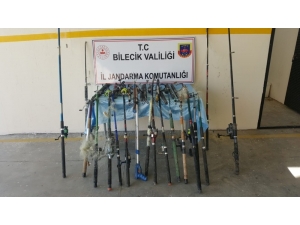 Kaçak Balık Avlayanlara Suçüstü