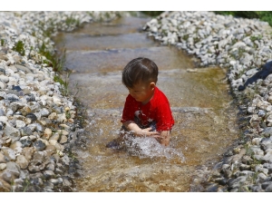 Denizli’nin Parklarında Renkli Görüntüler Ortaya Çıktı