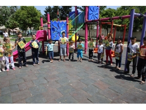 Haliliye’den Çocuklara Boyama Kitabı Sürprizi