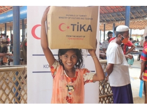 Türkiye’den Arakanlı Müslümanlara Yardım Eli