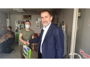 Kaynaşlı’da Berber Ve Kuaförlere Hijyen Seti Dağıtıldı