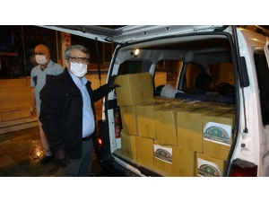 İmamlar Ve Hayırsever Vatandaşlar Yan Yana Gelip ’Yalnız Değilsiniz’ Dedi