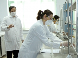 Trakya Üniversitesi’nin Dezenfektan Üretim Kapasitesi Günlük 8 Tona Yükseldi