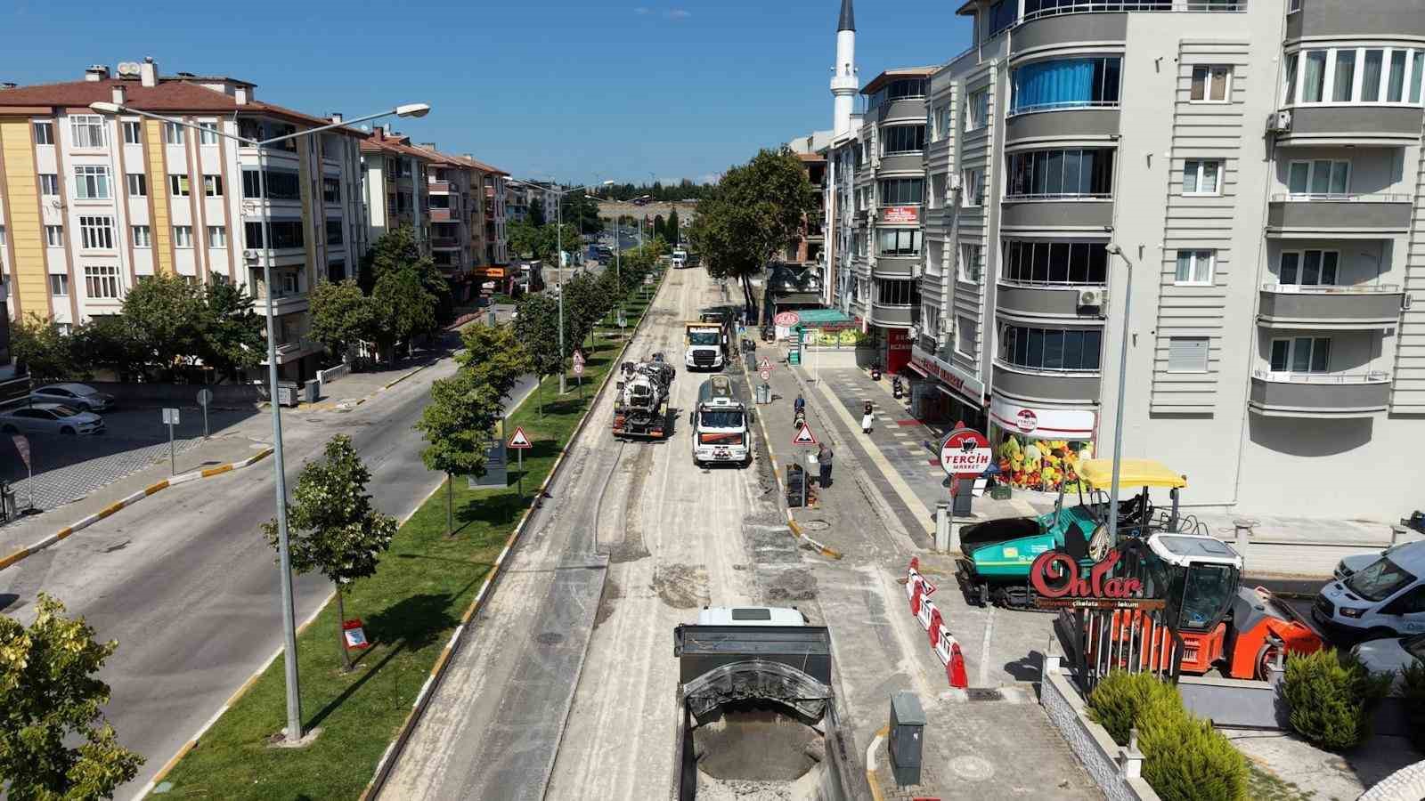 balikesir-buyuksehir-savastepe-caddesi-ni-yeniliyor