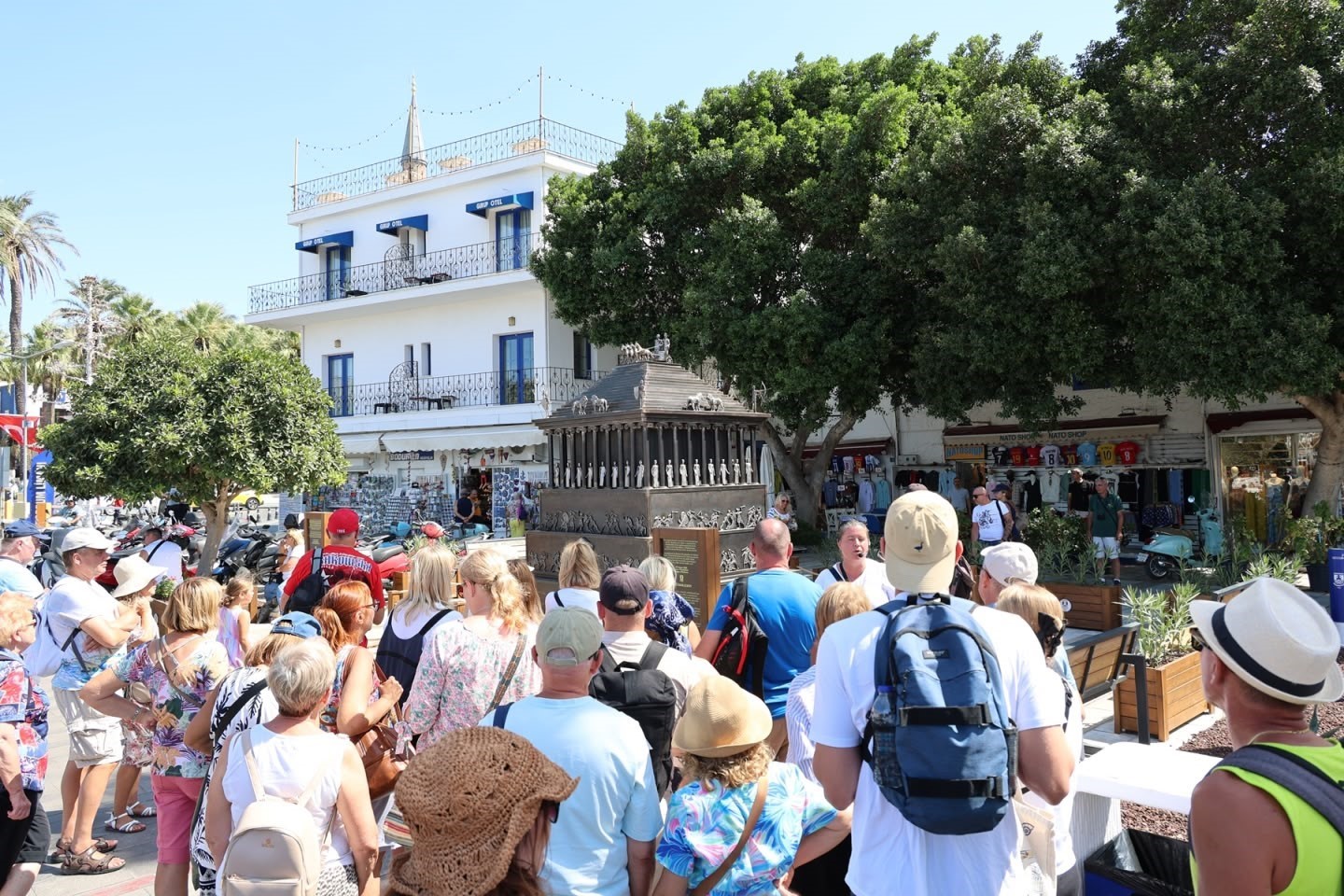 bodrum-un-yeni-fotograf-duraklari-ilgi-goruyor