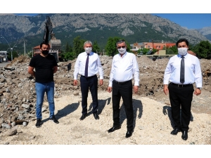 Kemer’in İlk Kapalı Pazar Yeri Kuzdere’de