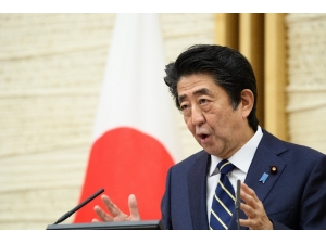 Japonya Başbakanı Abe’den Covid-19 Uyarısı
