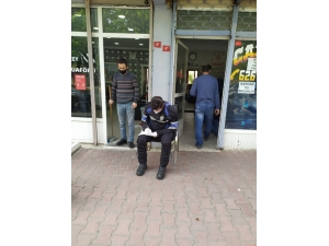 Eyüpsultan’da Kuaför Ve Berber Denetimleri Devam Ediyor