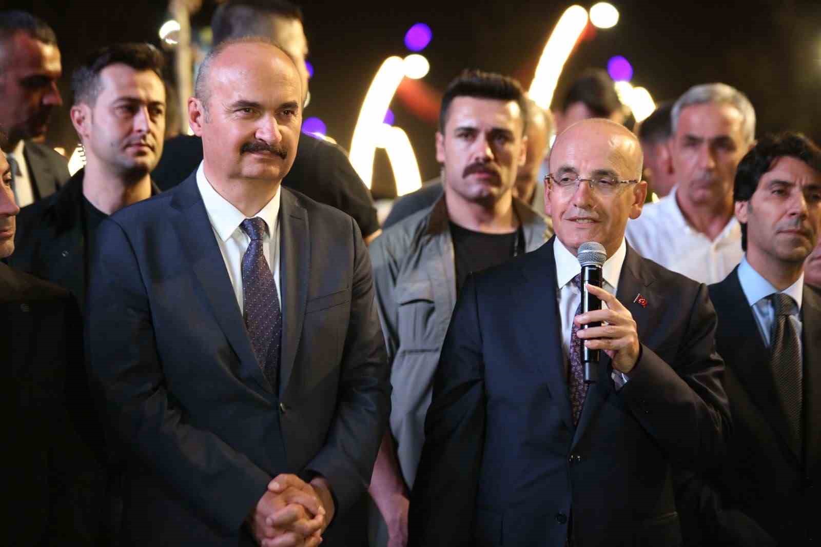 bakan-simsek-batman-da-muazzam-bir-hizmet-firtinasi-var