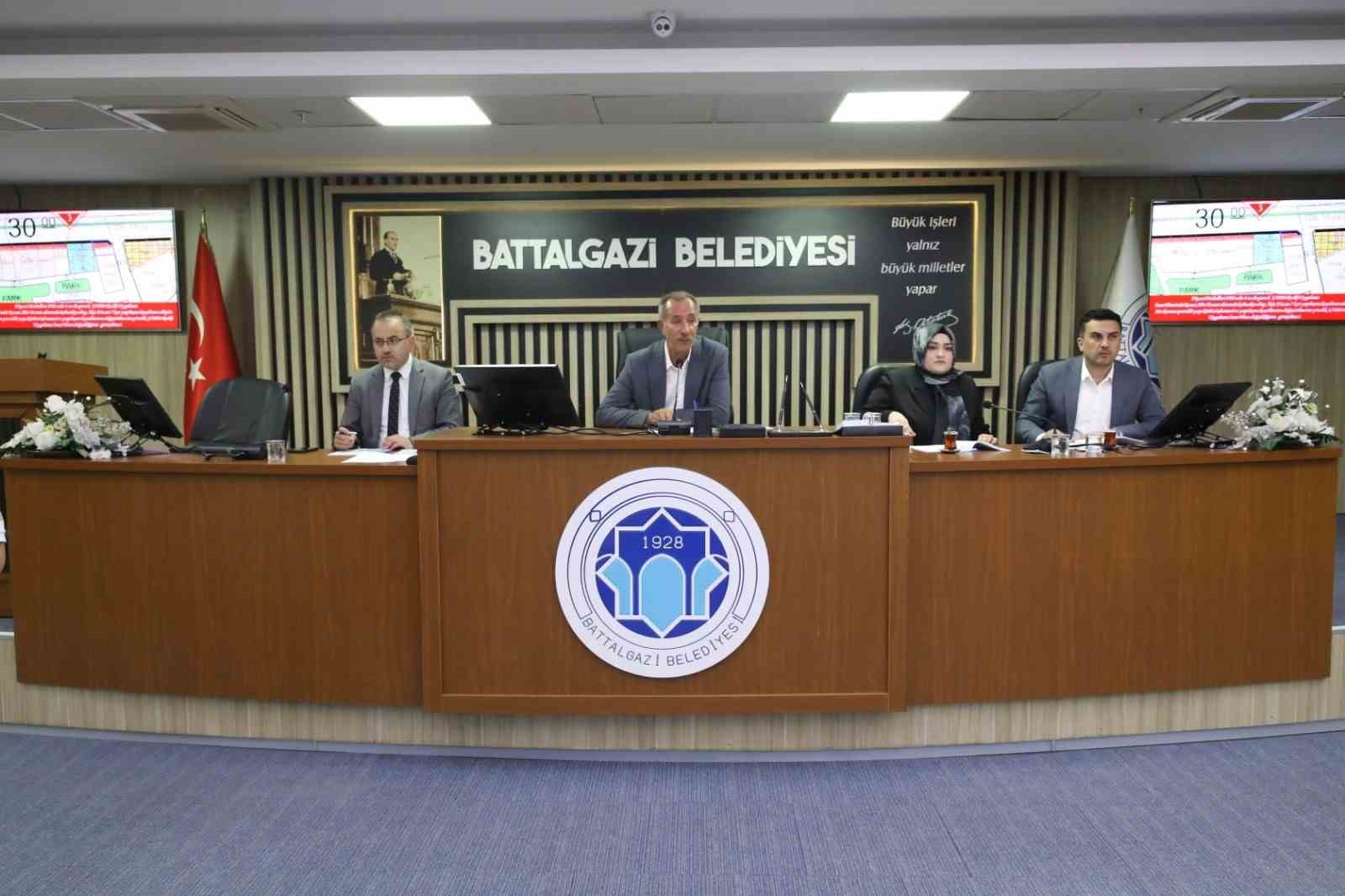 battalgazi-belediye-meclisi-haziran-ayi-toplantisi-yapildi