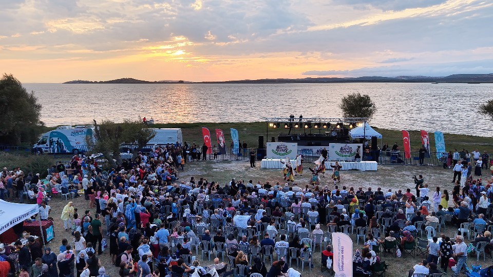 nilufer-de-incirin-lezzeti-ve-emegi-festivalde-bulustu
