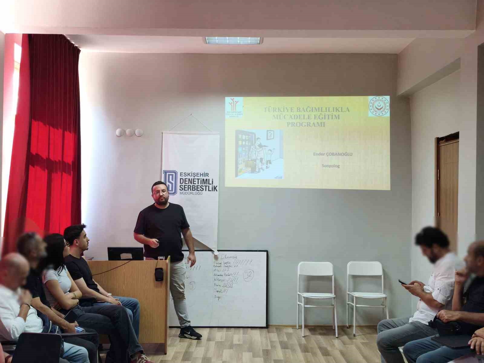 eskisehir-de-yukumlulere-tutun-ve-zararlari-anlatildi