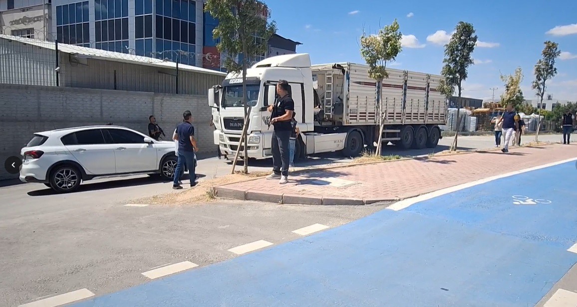 konya-da-124-bin-376-uyusturucu-hap-ele-gecirildi