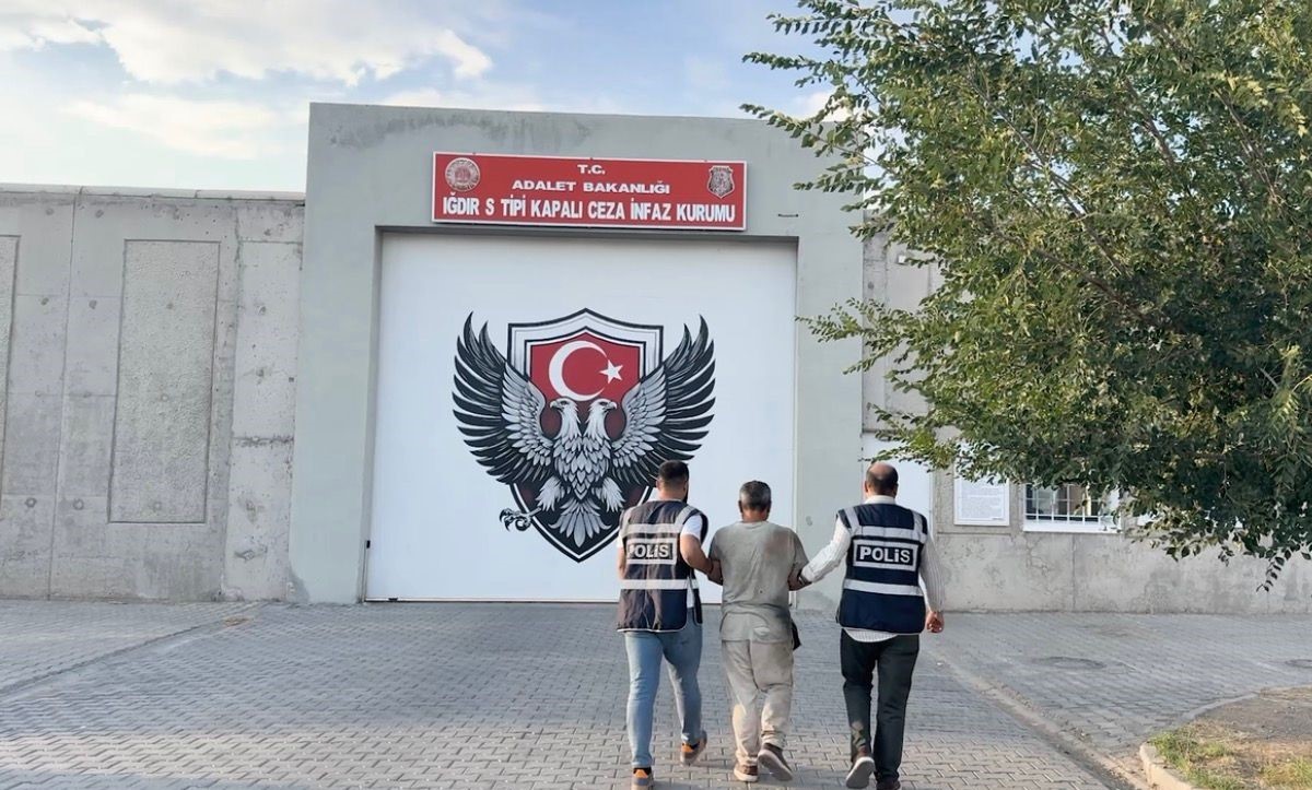 igdir-da-10-yil-4-ay-17-gun-hapis-cezasiyla-aranan-sahis-yakalandi