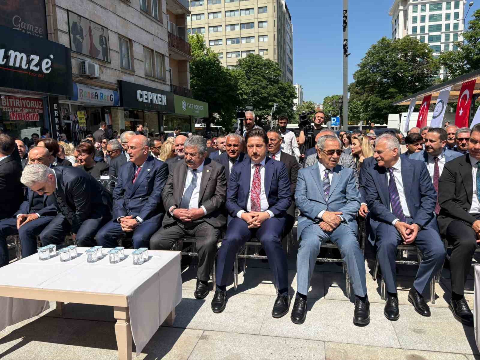 ankara-2-no-lu-barosu-nun-yeni-hizmet-binasi-torenle-acildi