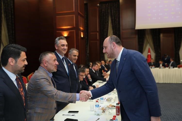 baskan-yildirim-teskilat-toplantisina-katildi