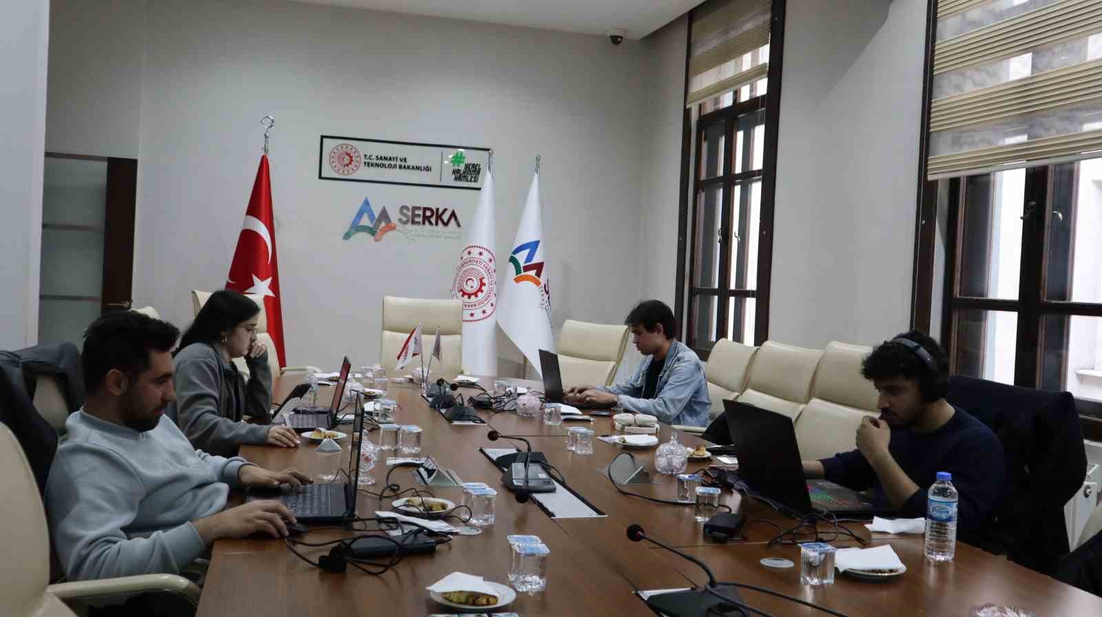 karsli-gencler-siber-vatan-2026-yari-finalinde-yeteneklerini-sergiledi