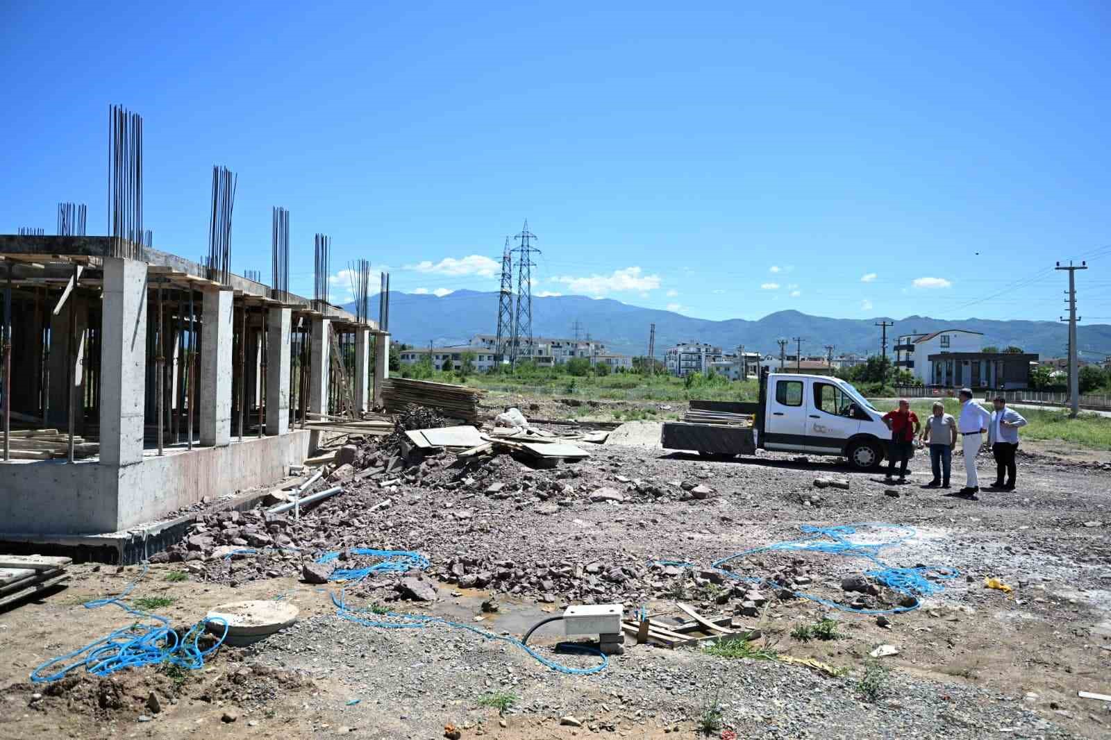 kartepe-deki-yeni-polis-merkezi-amirligi-insaati-yukseliyor