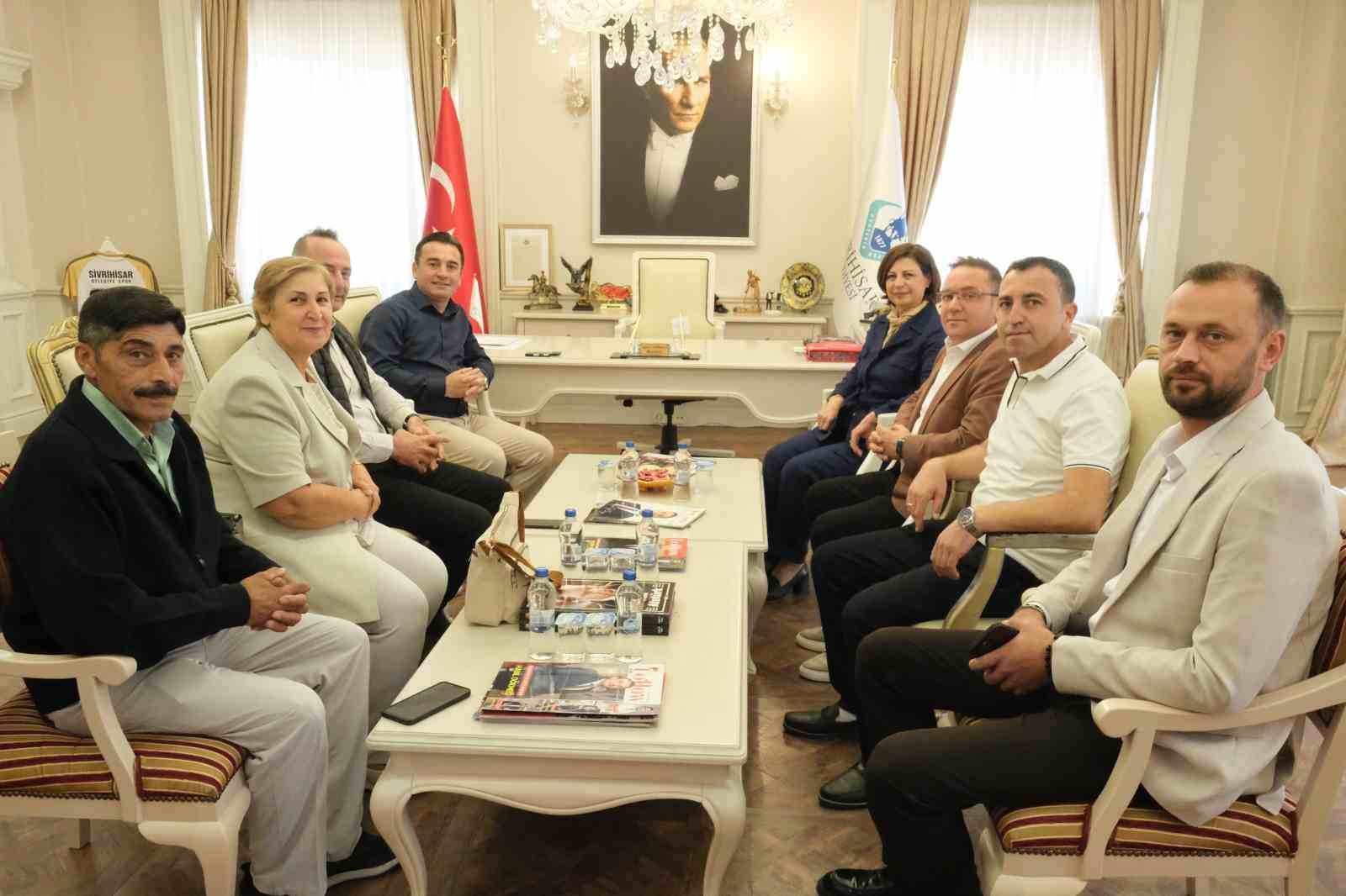 baskan-unluce-den-baskan-dokmeci-ye-ziyaret