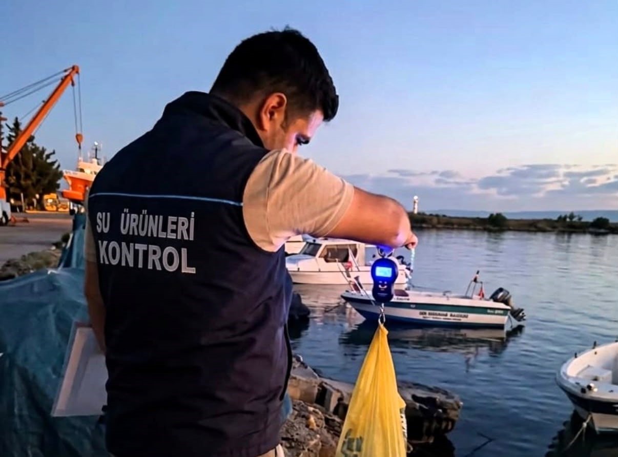 igneada-da-amator-balikcilar-denetlendi