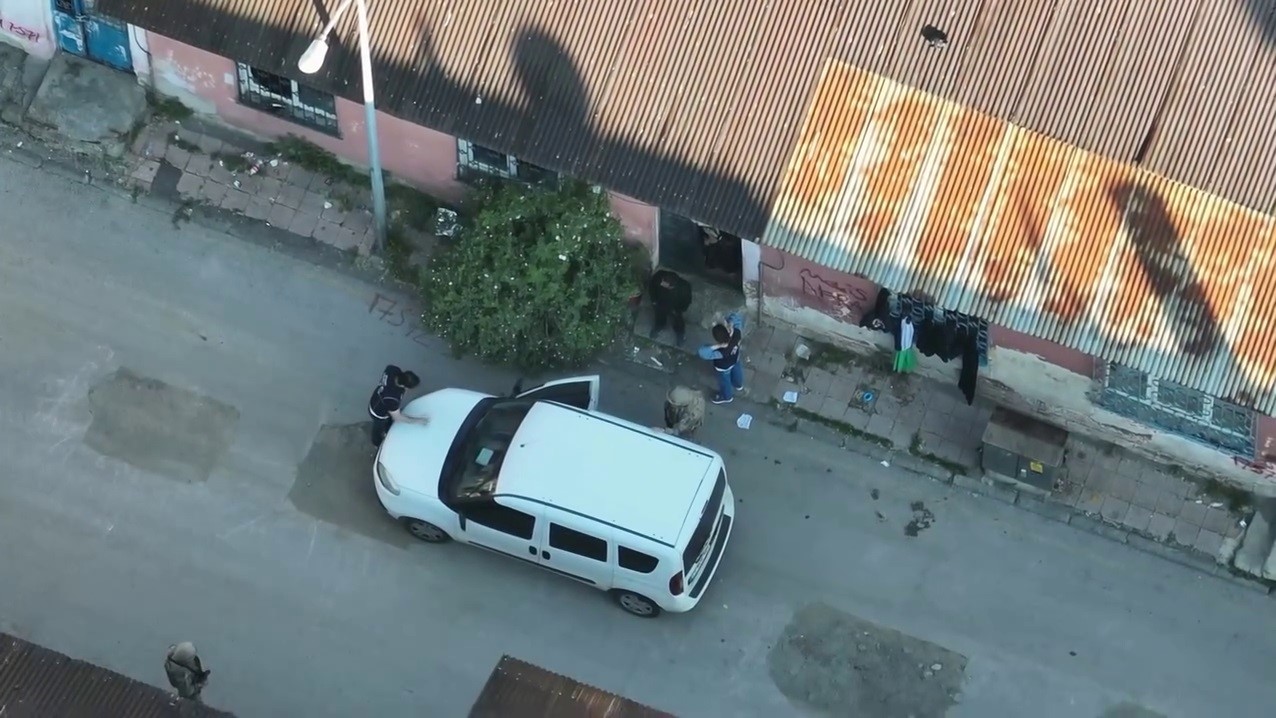 erzurum-da-dev-narkotik-operasyonu-14-gozalti