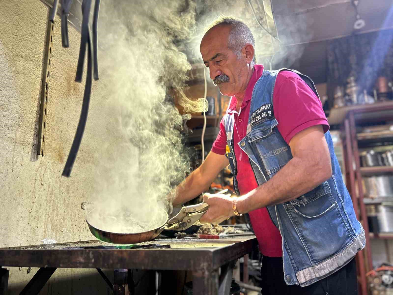 bakirin-atesle-bulustugu-meslek-van-da-kalayciligin-son-ustasi