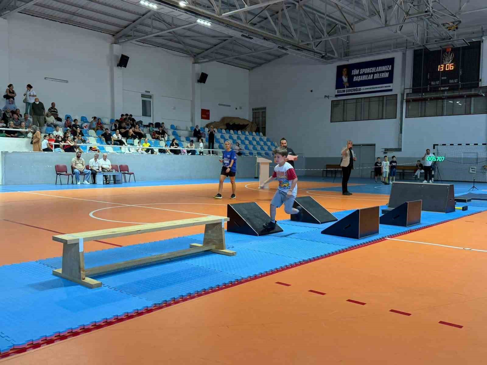 okul-sporlari-parkur-cimnastik-musabakalari-nazilli-de-yapildi