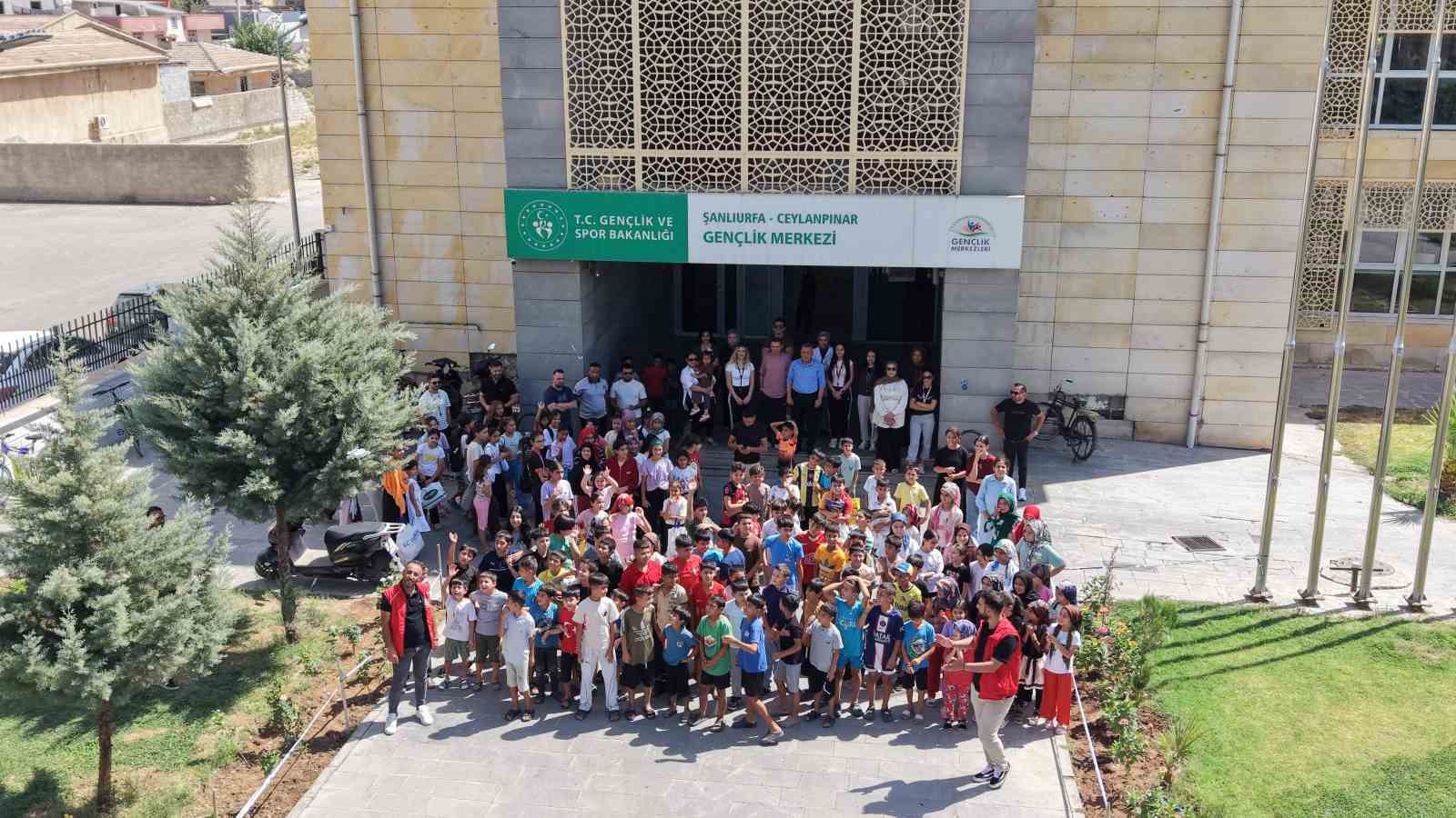sinir-ilcesinde-ornek-egitim-modeli-cocuklar-yazin-ekran-yerine-etkinlikleri-secti