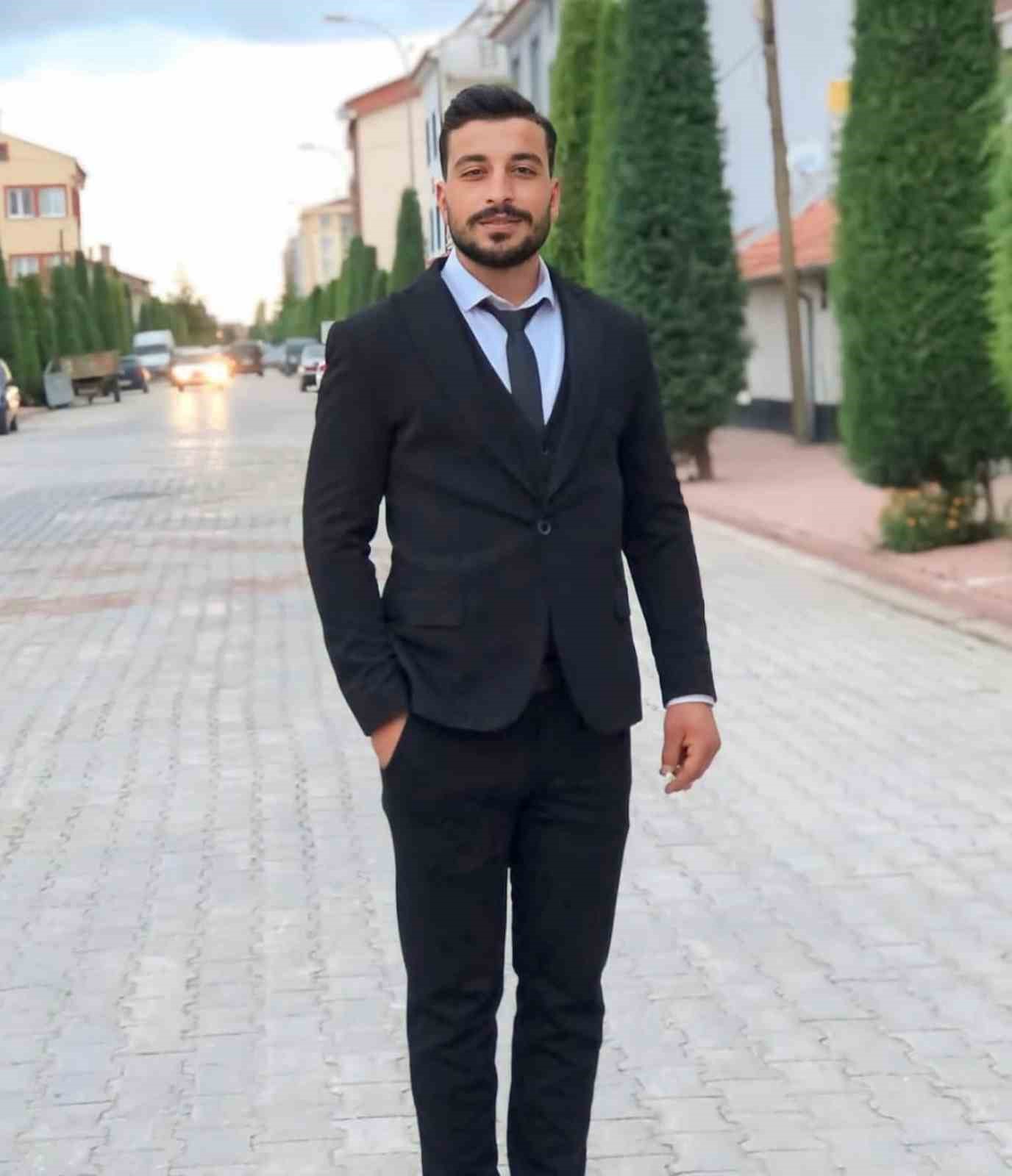 konya-da-asker-eglencesinde-bicakla-kavga-1-olu