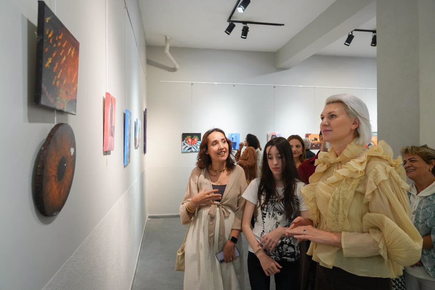 baskan-subasi-sanat-ve-edebiyat-bulusmalarina-katildi