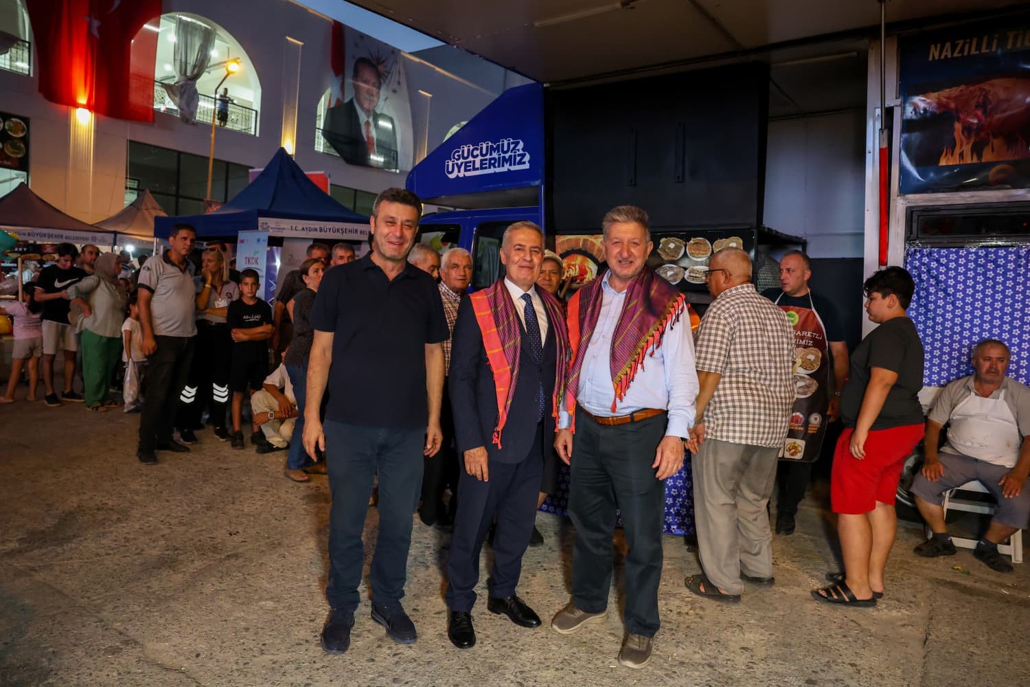 nto-nun-mobil-tanitim-araci-ndan-festivalde-pide-ikrami