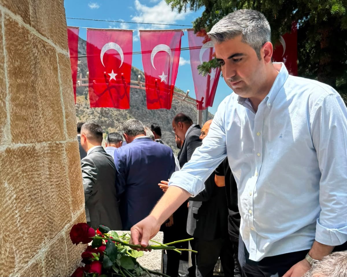 kartal-dan-basbaglar-a-uzanan-vefa-anma-programi-her-yil-daha-genis-katilimla-buyuyor
