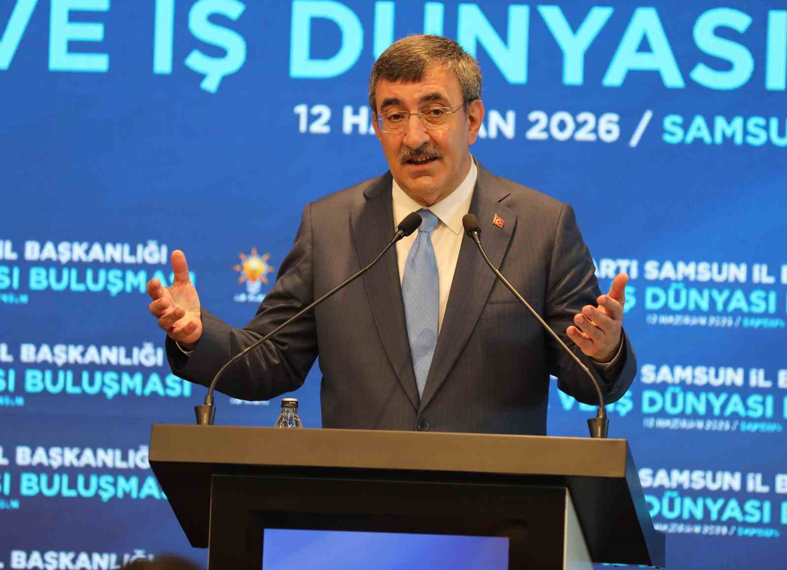 cumhurbaskani-yardimcisi-cevdet-yilmaz-samsun-da-konustu-her-turlu-riske-karsi-ulkemizi-hazirliyoruz