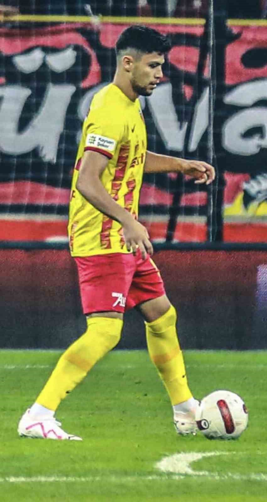 arif-kocaman-kayserispor-a-veda-etti