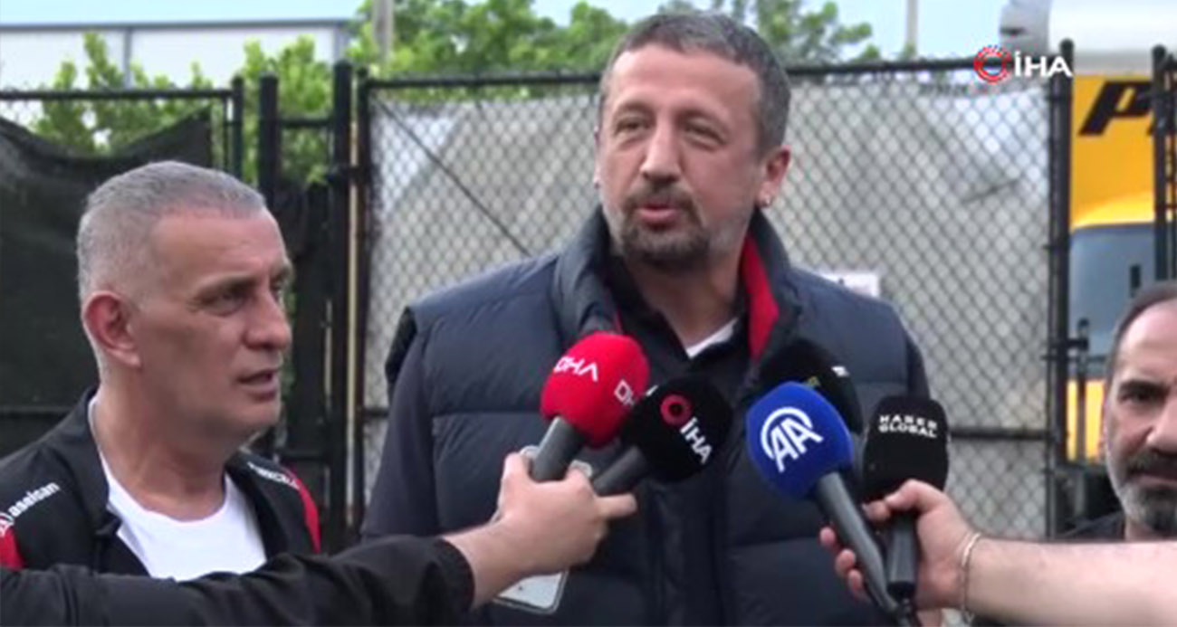 hidayet-turkoglu-a-milli-futbol-takimi-nin-antrenmanini-ziyaret-etti