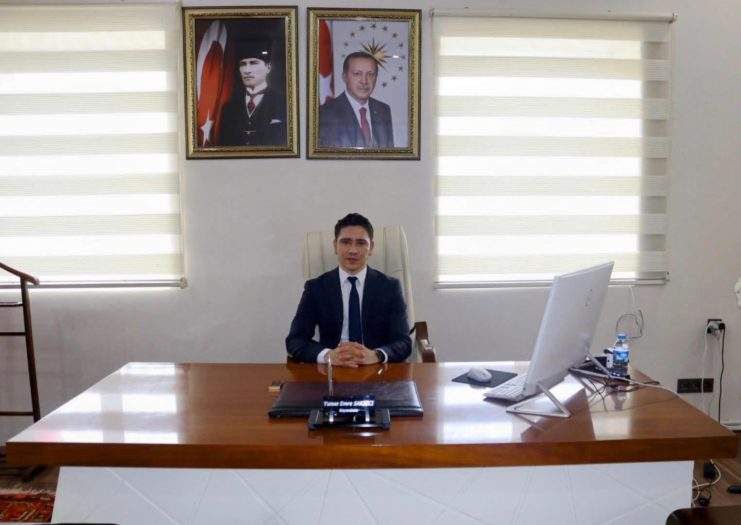 cildir-kaymakami-yunus-emre-sakizci-goreve-basladi