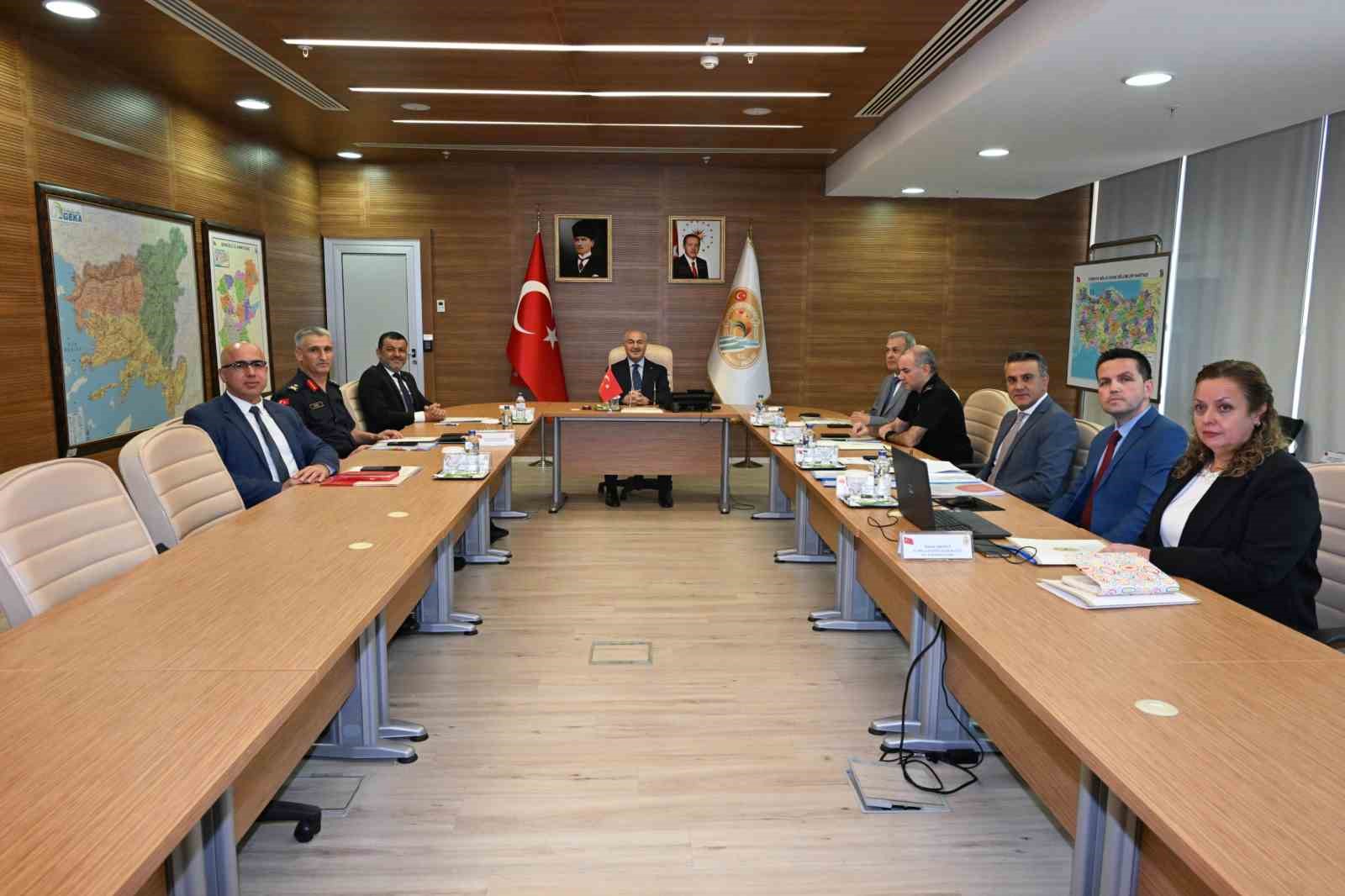 denizli-de-okul-cevresi-ve-guvenligi-il-yurutme-kurulu-toplantisi-gerceklestirildi