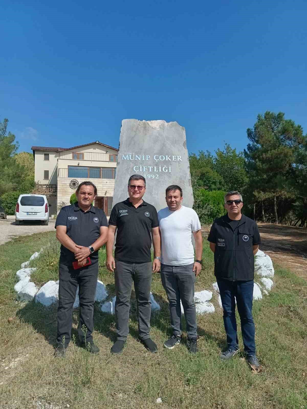 koyunculuk-arastirma-enstitusu-nden-manyas-ta-uretici-ziyaretleri