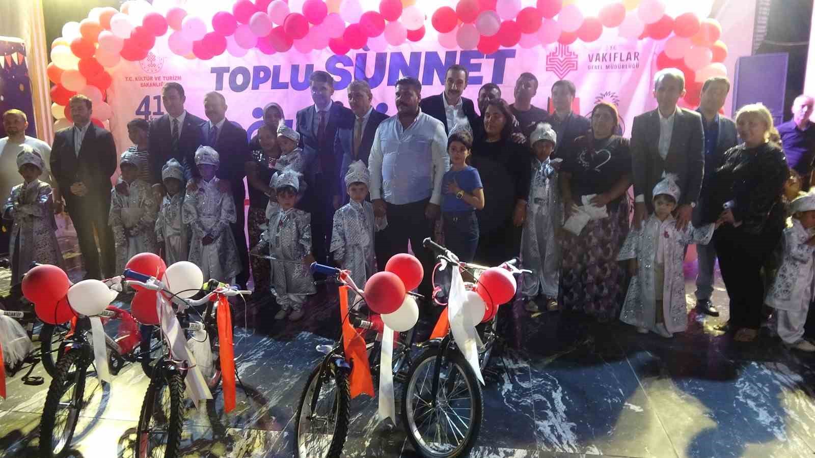 kilis-te-geleneksel-sunnet-soleni-25-cocuk-sunnet-oldu