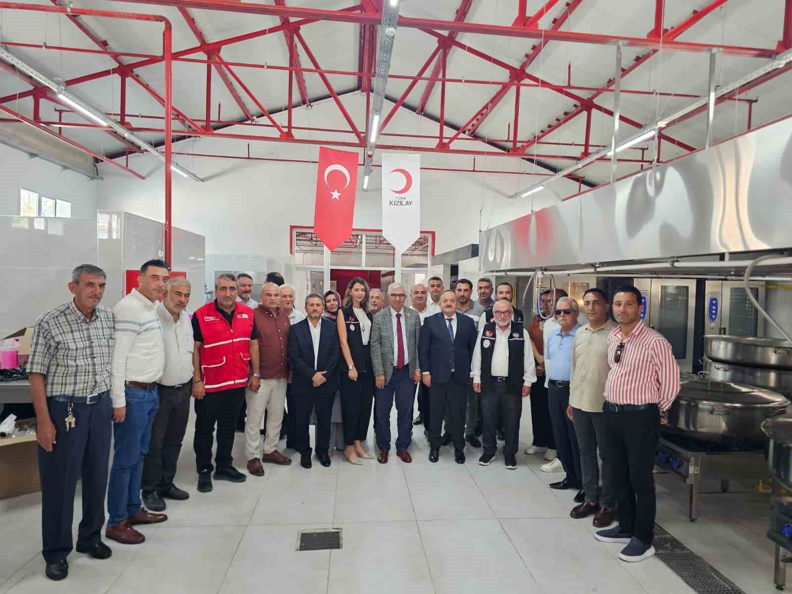 kizilay-dan-mahalle-odakli-yeni-kan-bagisi-seferberligi
