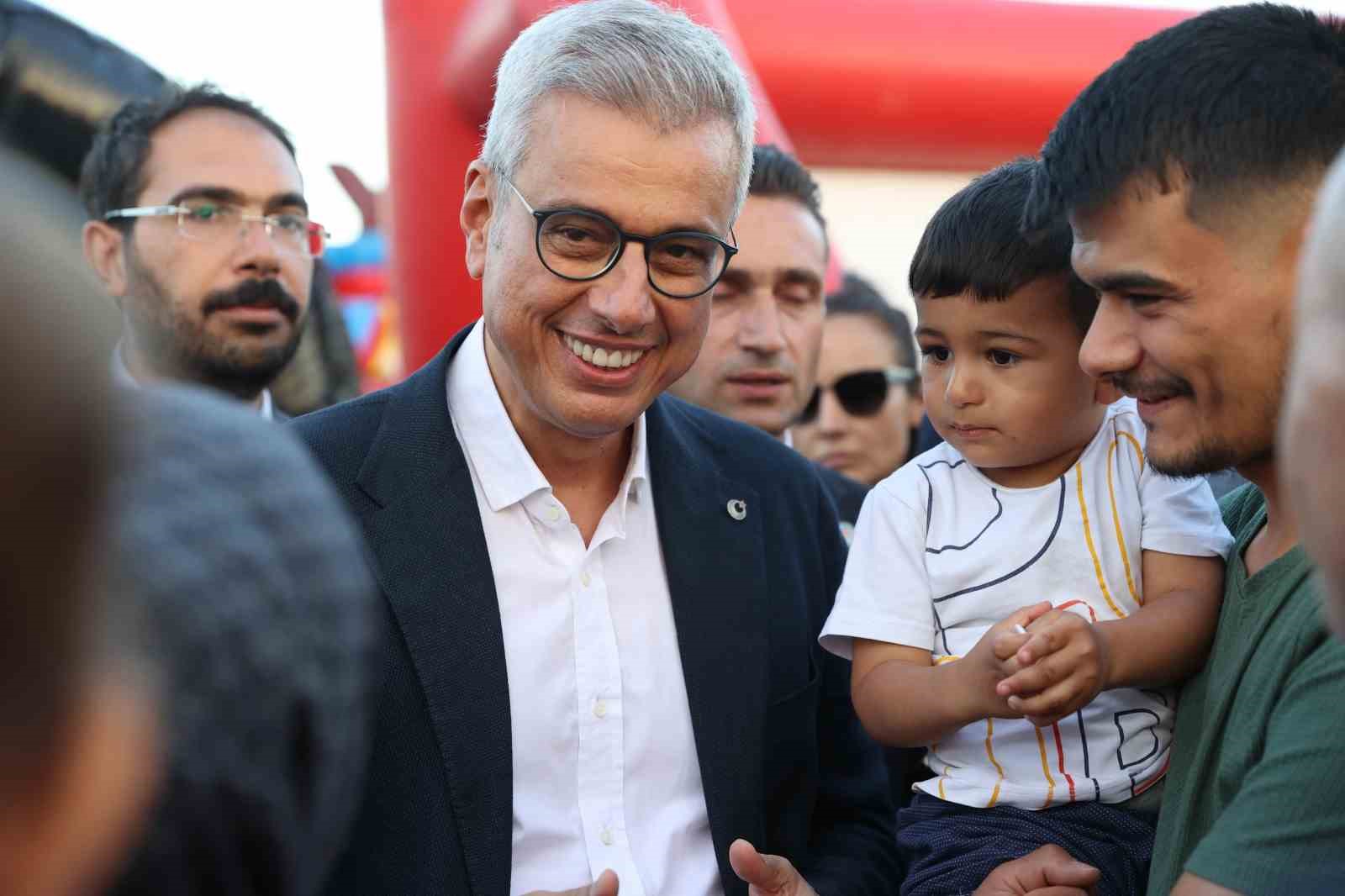 bakan-memisoglu-bugun-yaklasik-3-kisiden-1-i-maalesef-sigara-iciyor