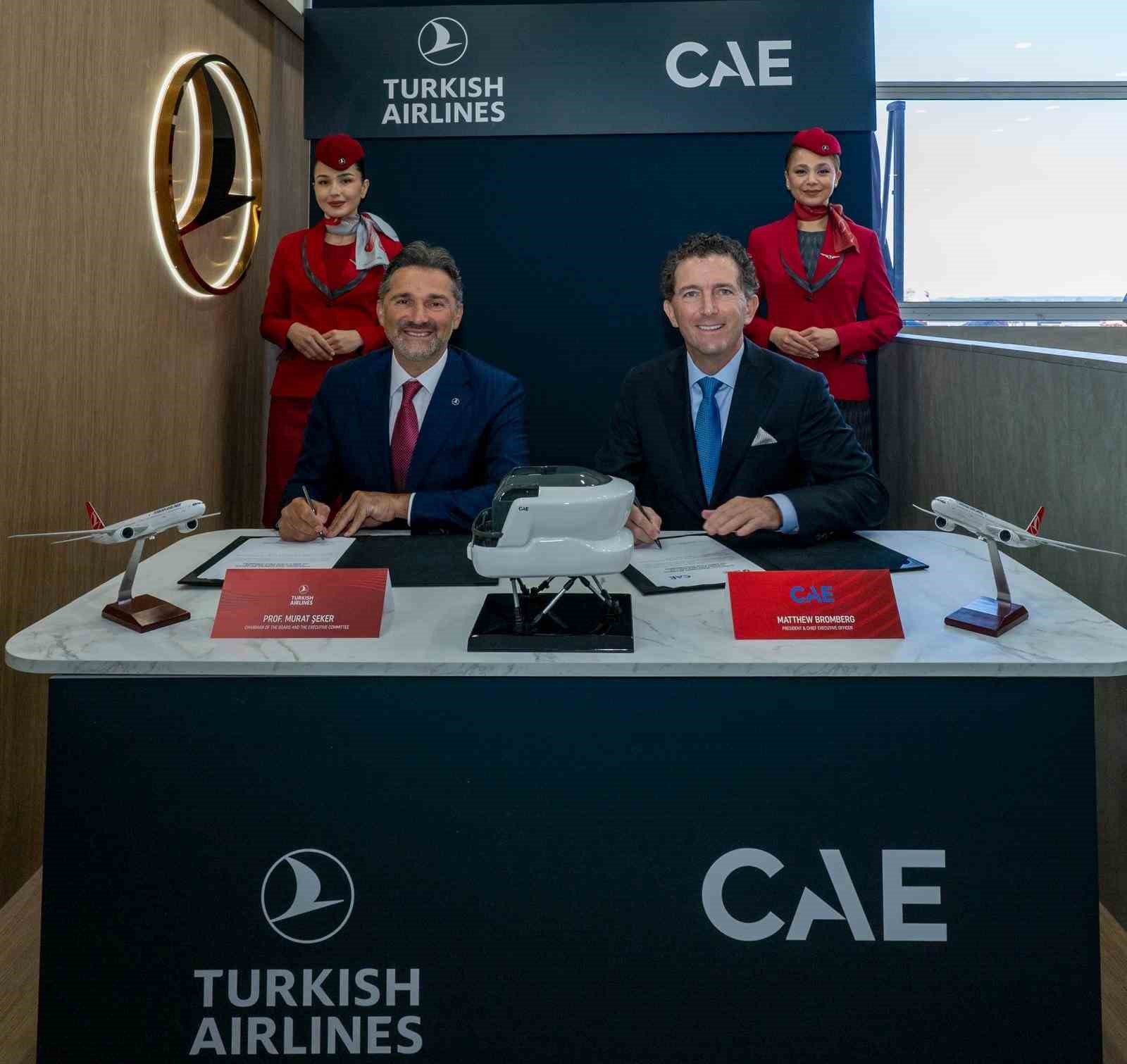 turk-hava-yollari-cae-ile-simulator-tedarik-sozlesmesi-imzaladi
