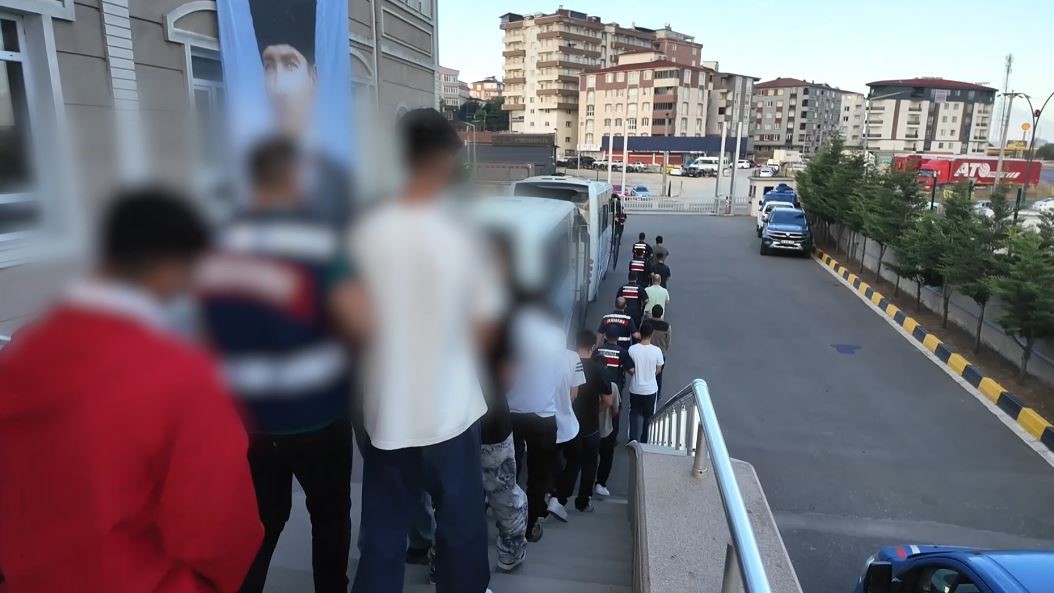 tekirdag-merkezli-5-ilde-yasa-disi-bahis-operasyonu-33-tutuklama