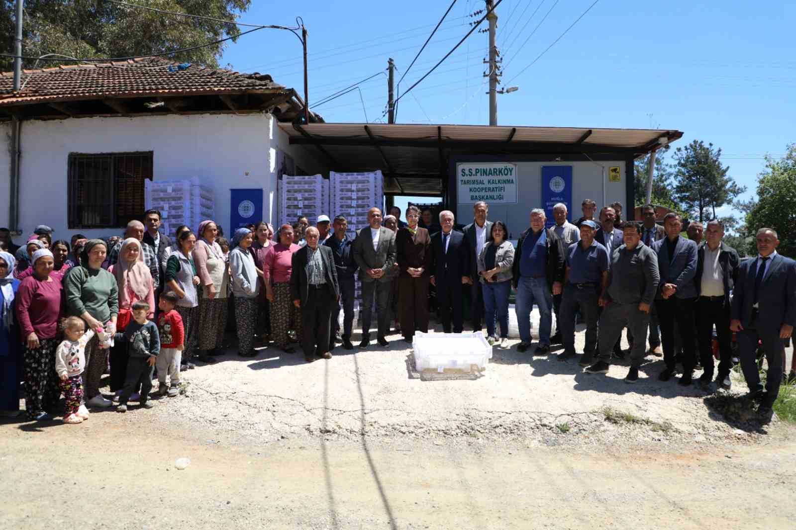 mugla-buyuksehir-den-ipek-bocekciligine-destek